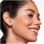 Essence Cool Berry Blush Crush! Powder Foundation 5g