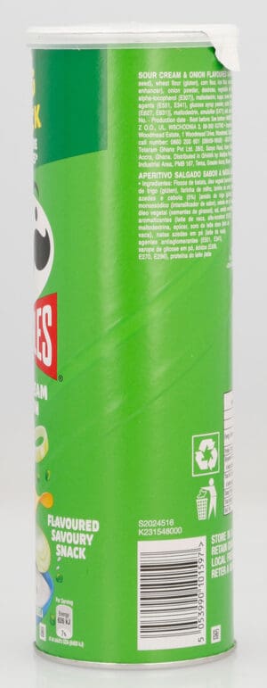 Pringles Sour Cream & Onion Flavoured Savoury Snack 165g