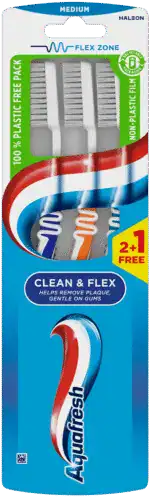 Aquafresh Clean & Flex Medium Toothbrush 3pk