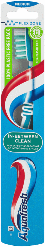 Aquafresh In-Between Clean Medium Toothbrush 1s - Image 3