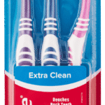 Colgate Extra Clean Medium Toothbrush 3pk