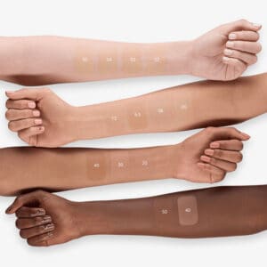 Essence 09.5 Stay All Day 16h Long-Lasting Foundation 30ml